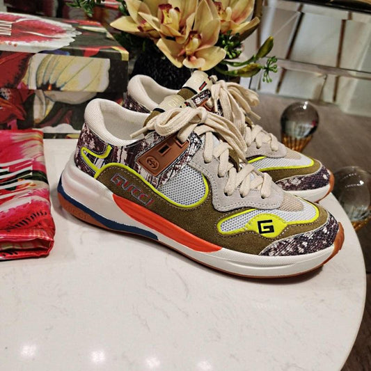 gucci sneakers