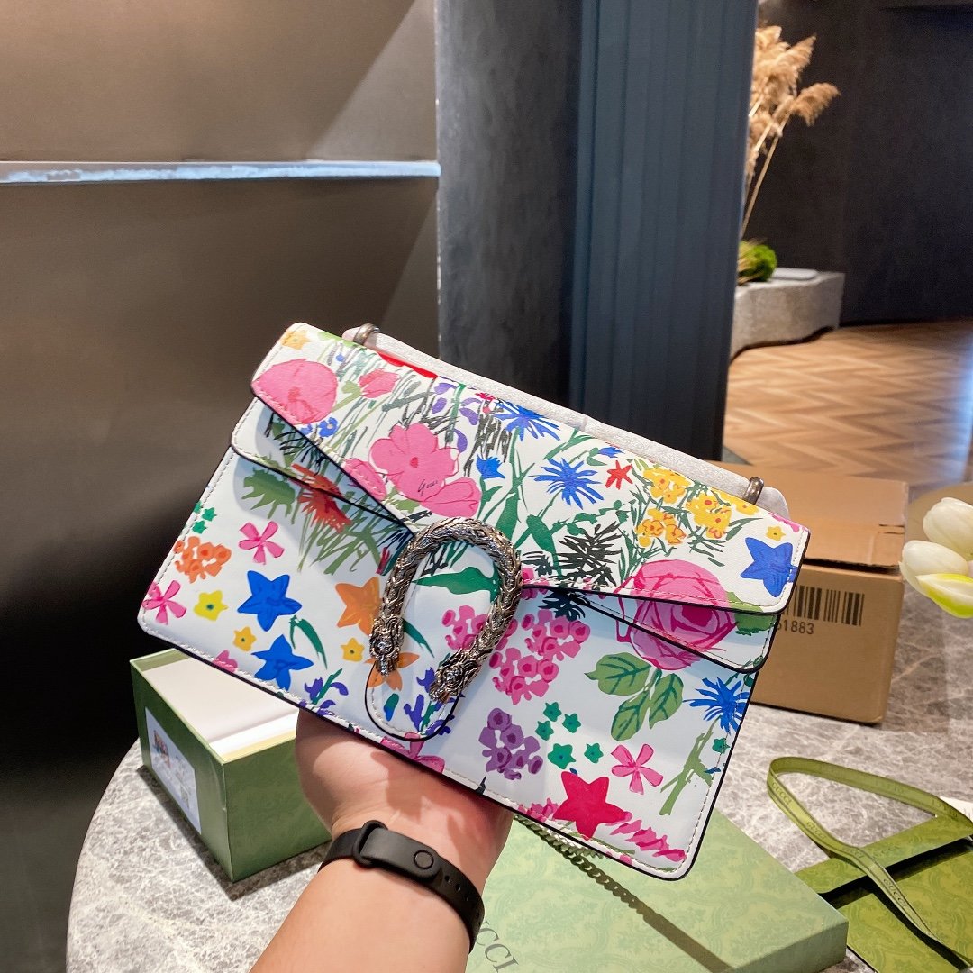 GU Bag Scott Print Shoulder 28 cm