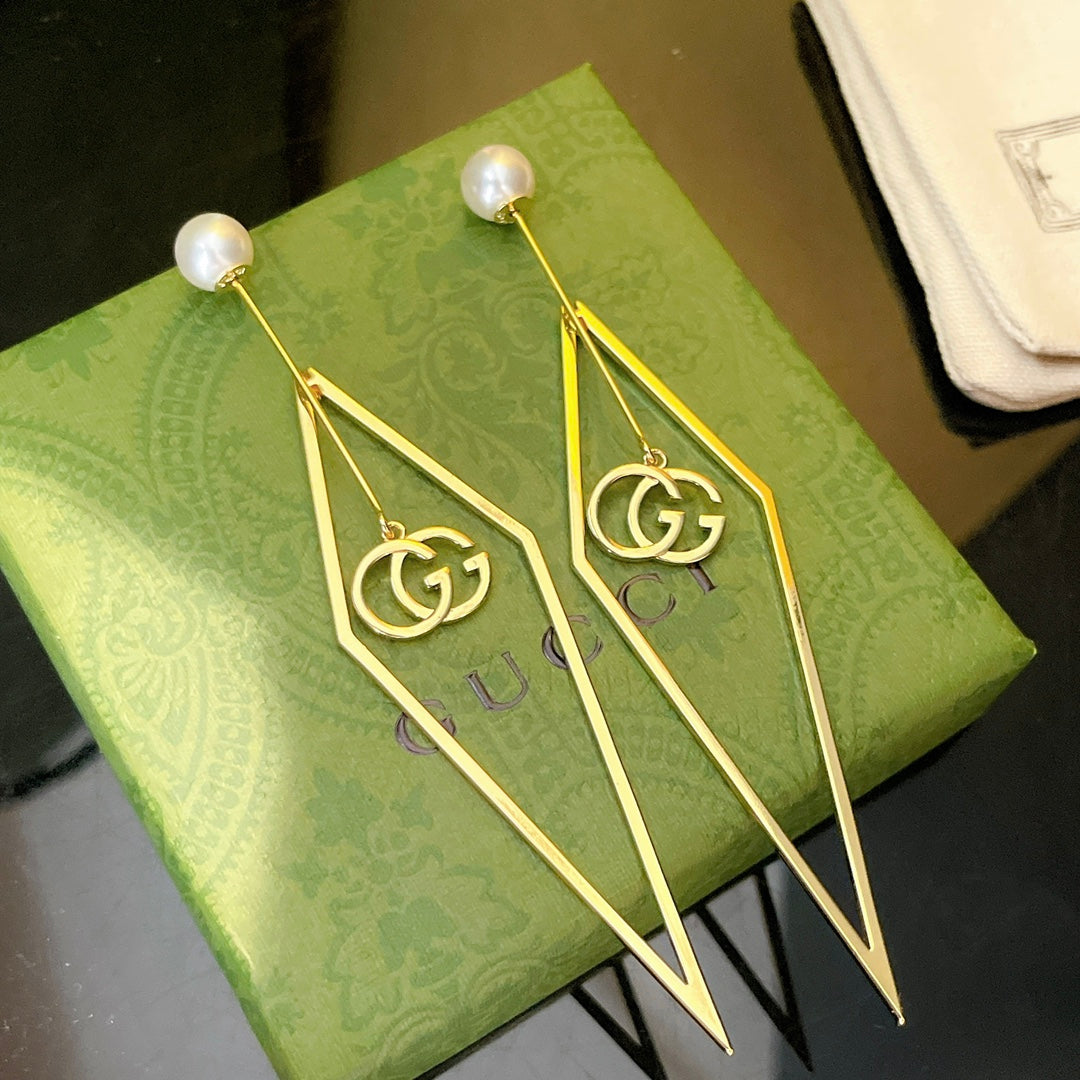 GU Earring