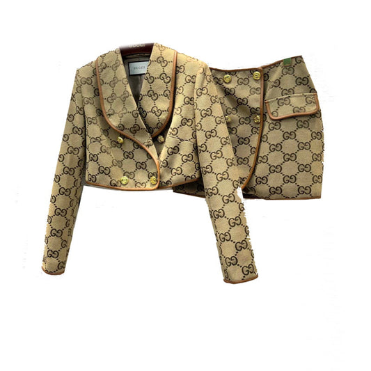 GU Jacket Logo Skirt Suit Woman