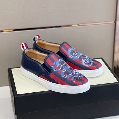 GU Sneakers Slip on