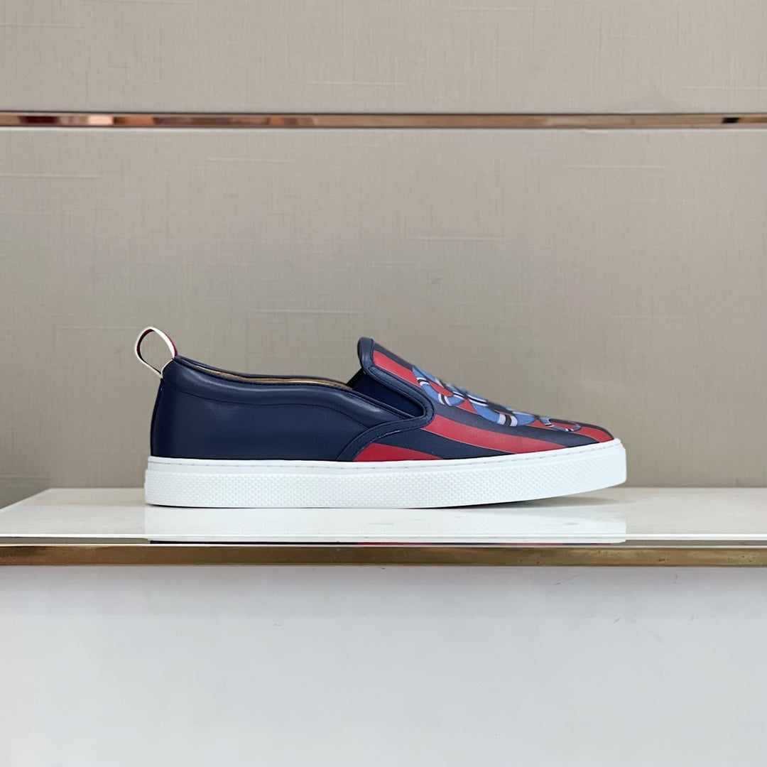GU Sneakers Slip on