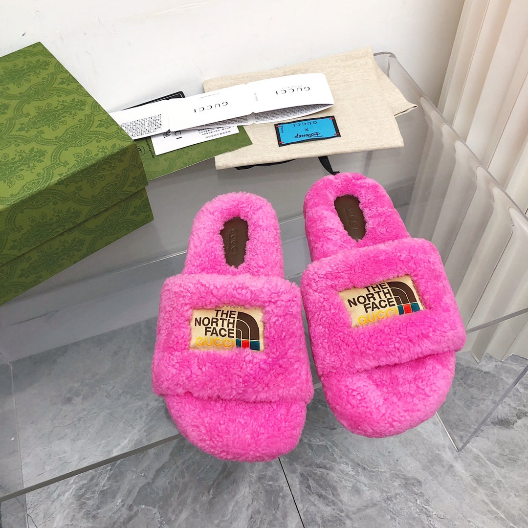 GU   Slippers  Fur