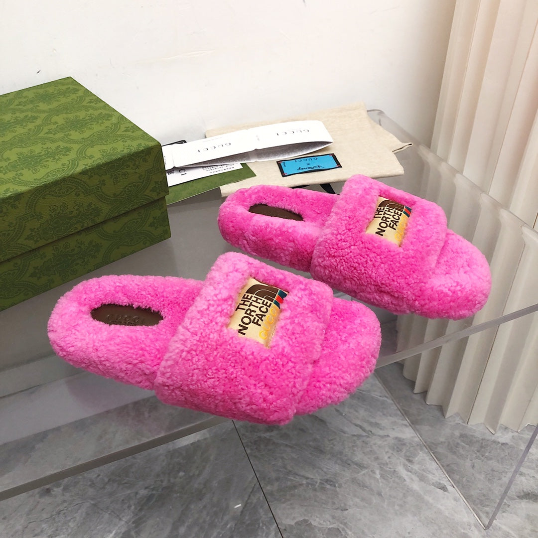GU   Slippers  Fur
