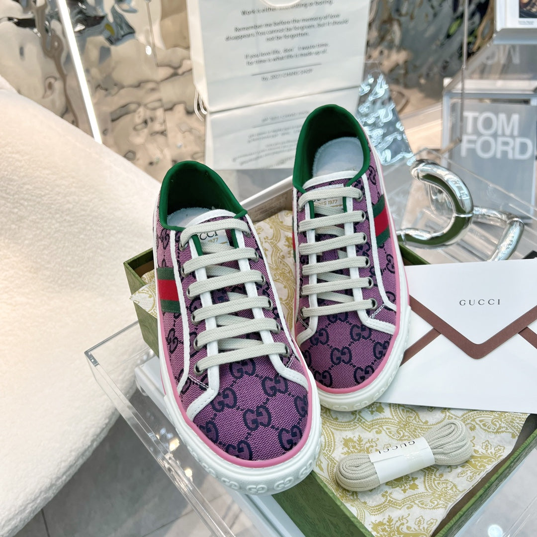GU  Sneakers Tennis