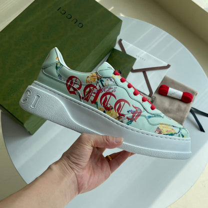 GU  Sneakers  High Woman  & Man