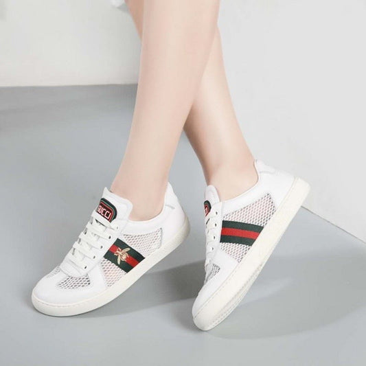 GU Sneakers Mesh Bee