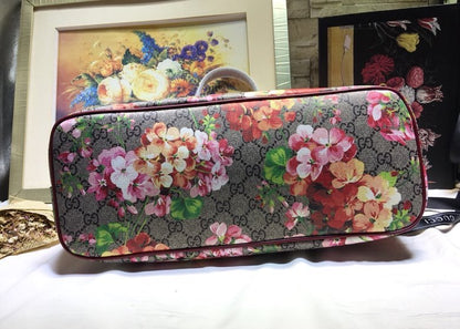 GU Tote Bag Mono Flower