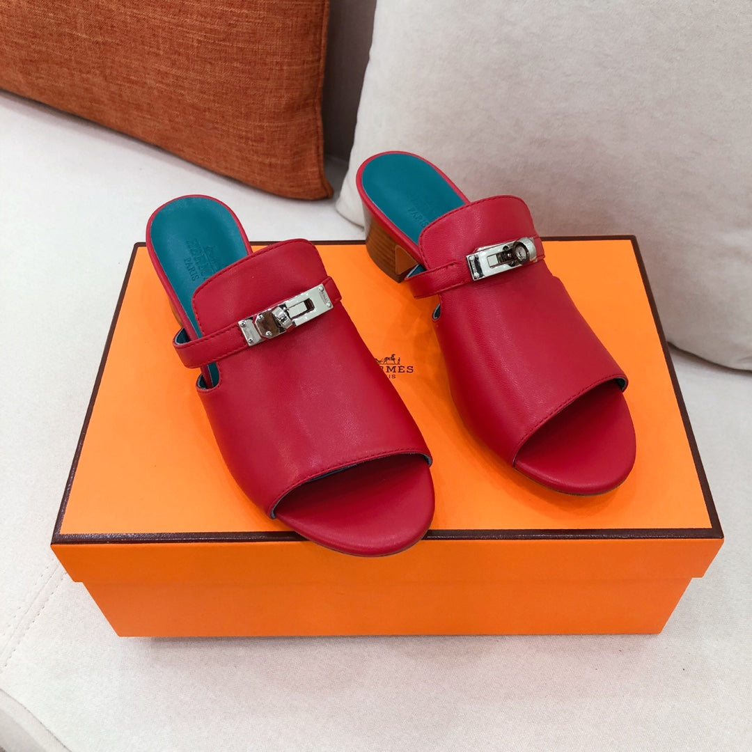 HRM Slippers Red