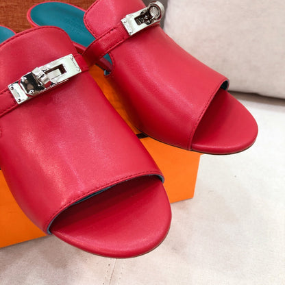 HRM Slippers Red