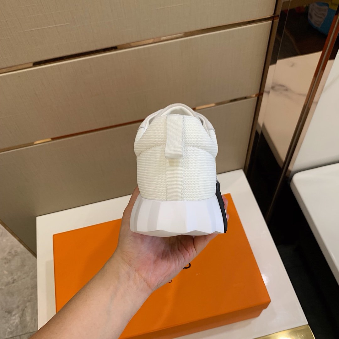 HRM Sneakers White