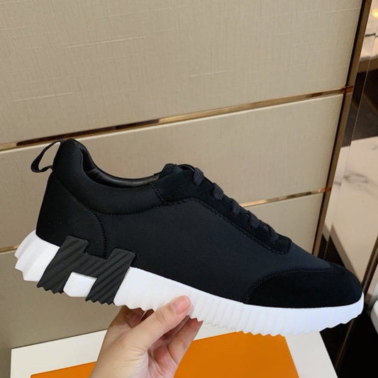 HRM Sneakers Black
