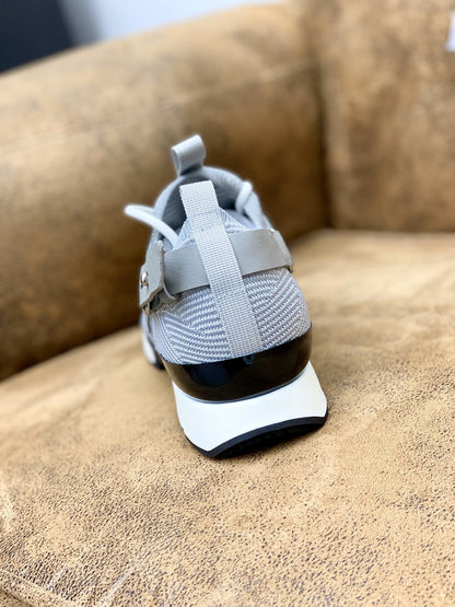 HRM Sneakers Grey