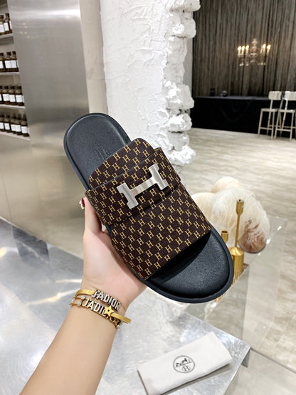 HRM Slippers Sandal   2 Color 's