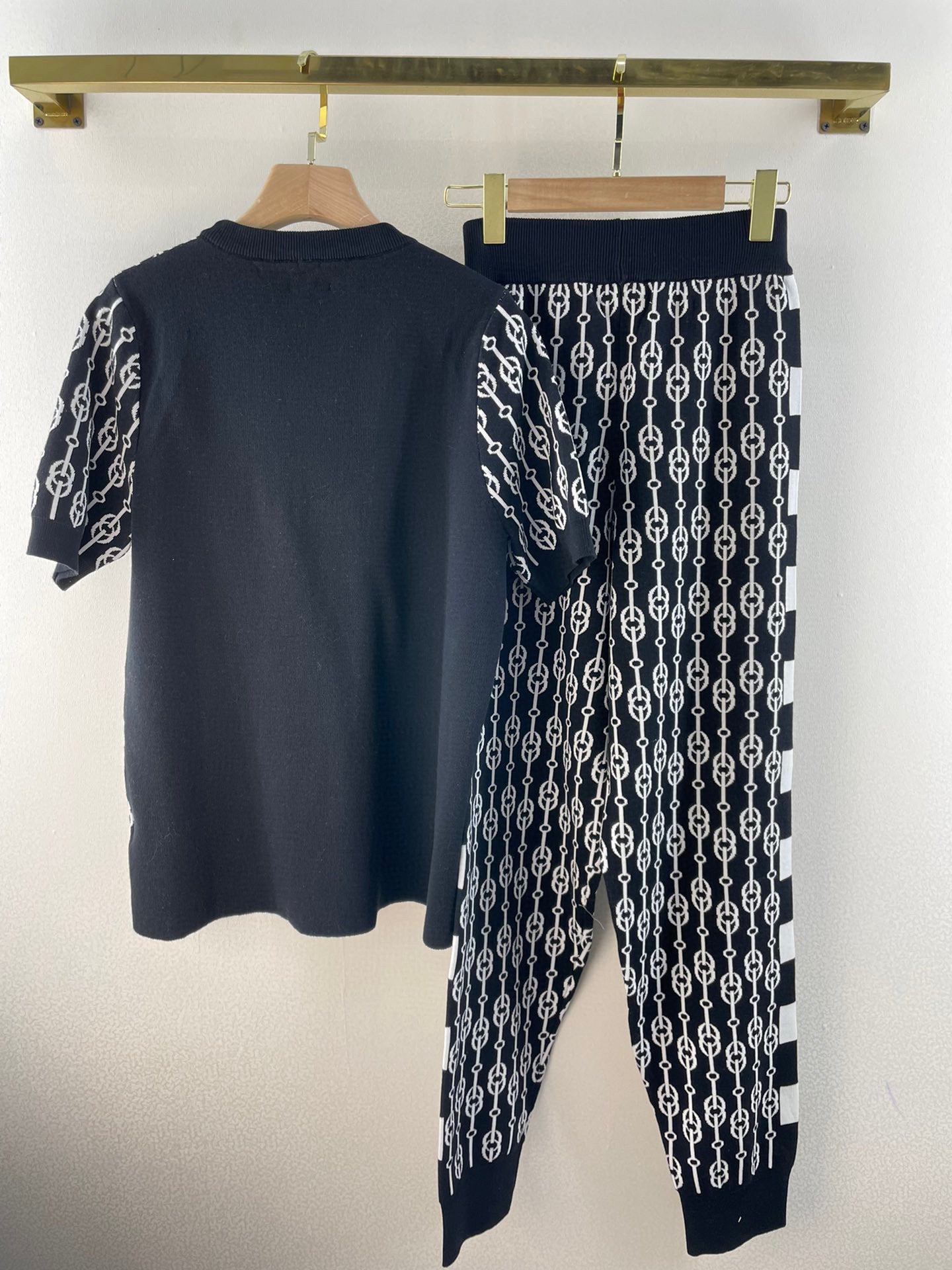 HRM Sport Suits Activewear Outfit