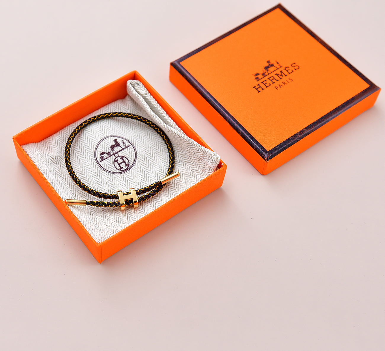 HRM Fashion Bracelets  3 Colors S