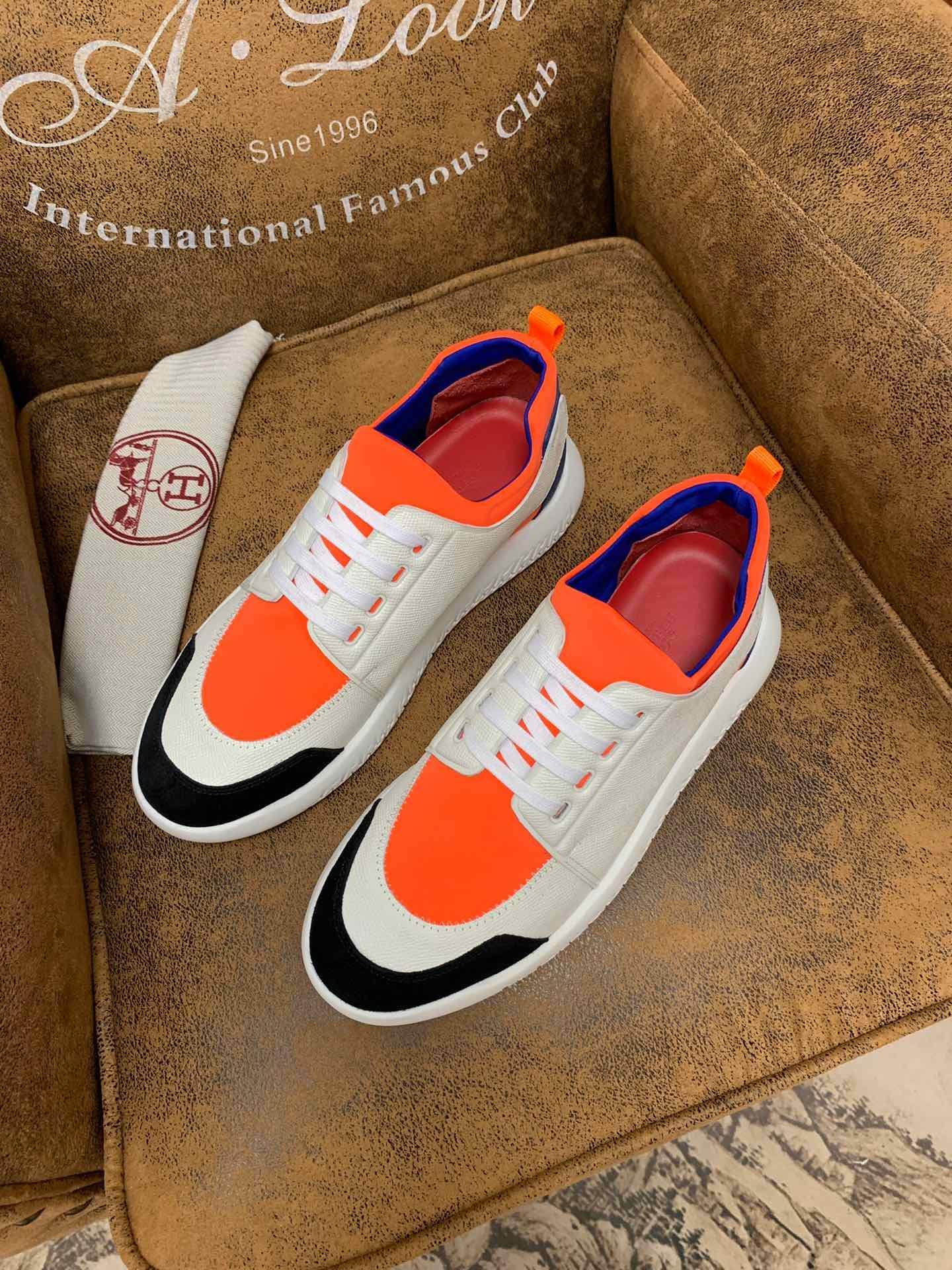 HRM Sneakers Orange