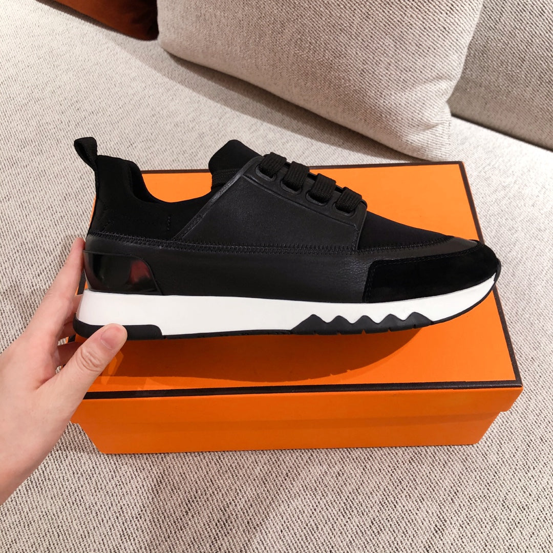 HRM Sneakers Black