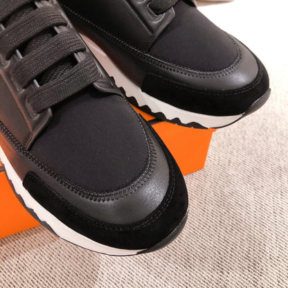 HRM Sneakers Black