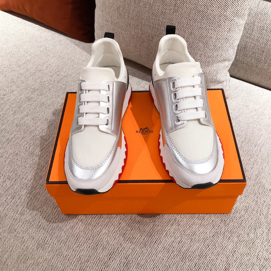 HRM Sneakers Silver