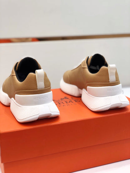 HRM Sneakers 2 Color 's