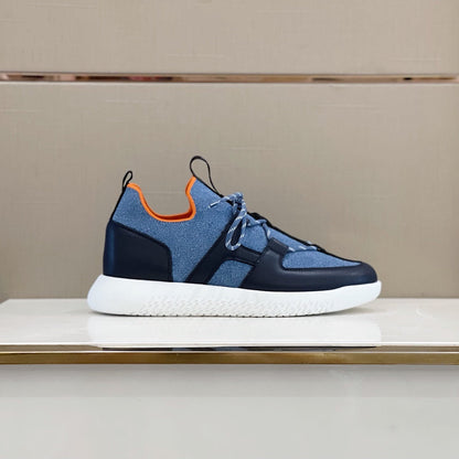 HRM Sneakers