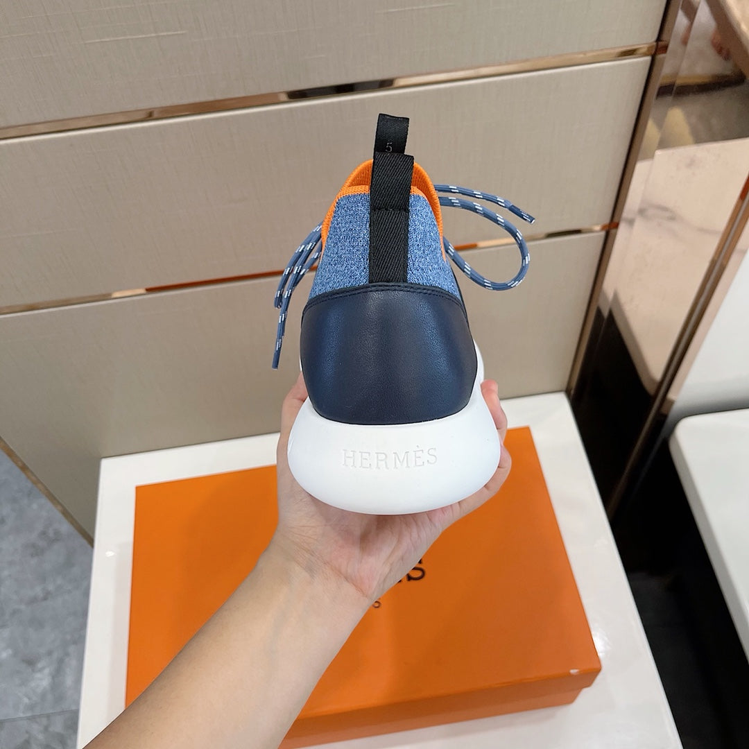 HRM Sneakers