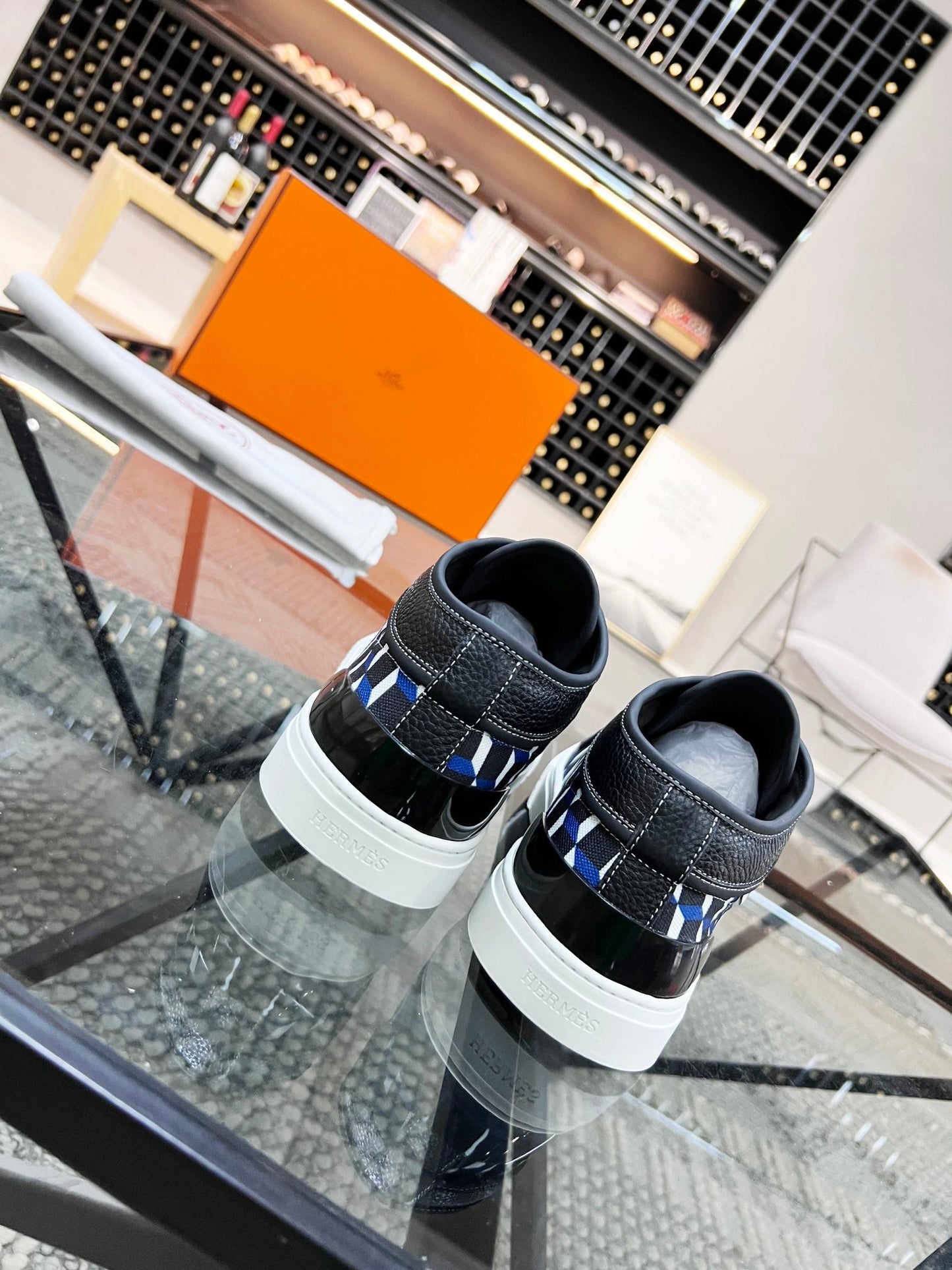 HRM Sneakers  2 Color 's