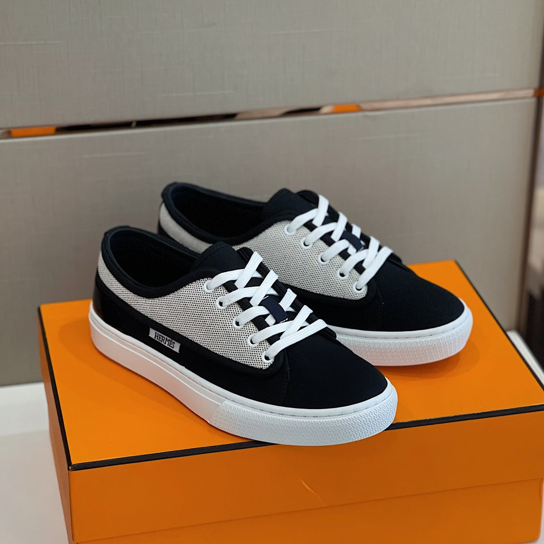 HRM  Sneakers 2 Color 's