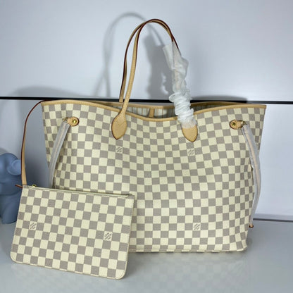 LU Never Leather Bag