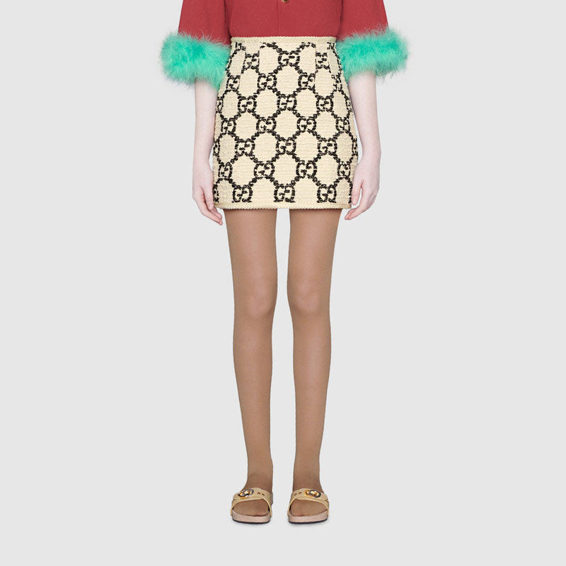 GU Tweed Skirt Suit Woman
