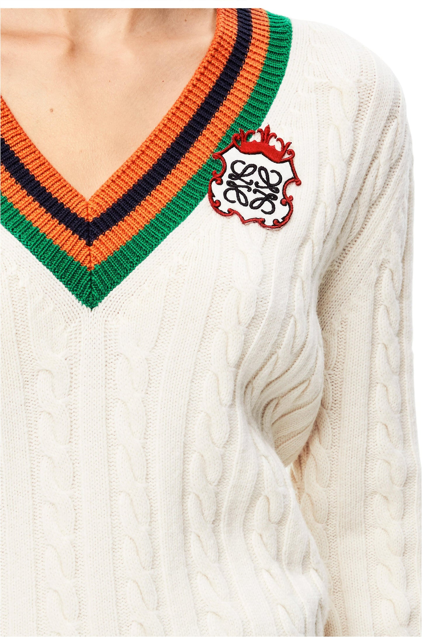 LOEVE  Sweater  Woman 2 Color 's