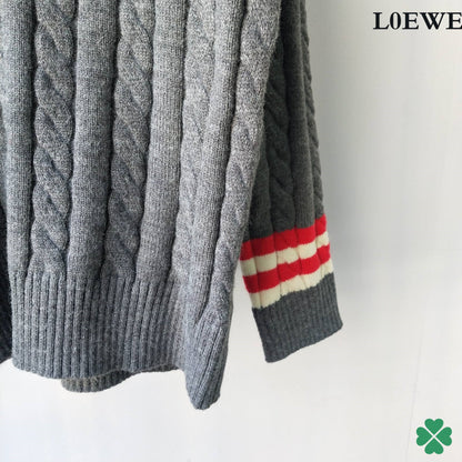 LOEVE  Sweater  Woman 2 Color 's