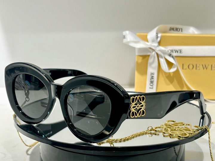 LOEVE  Sunglasses 4 Color 's