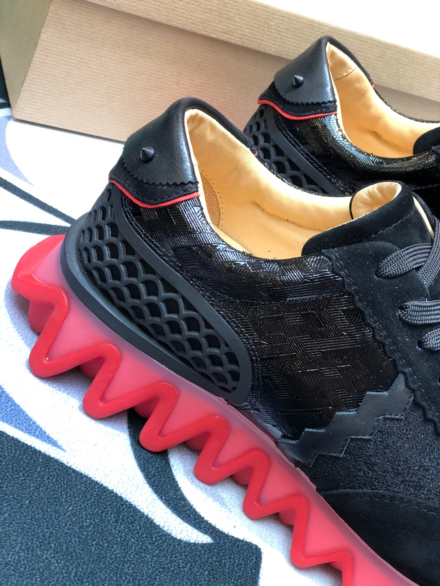 Labutin Sneakers Shark 46