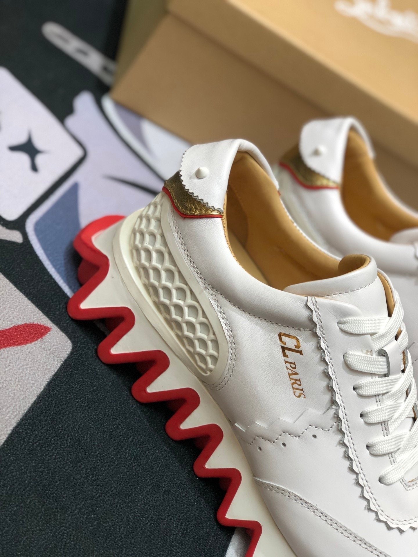 Labutin Sneakers Shark