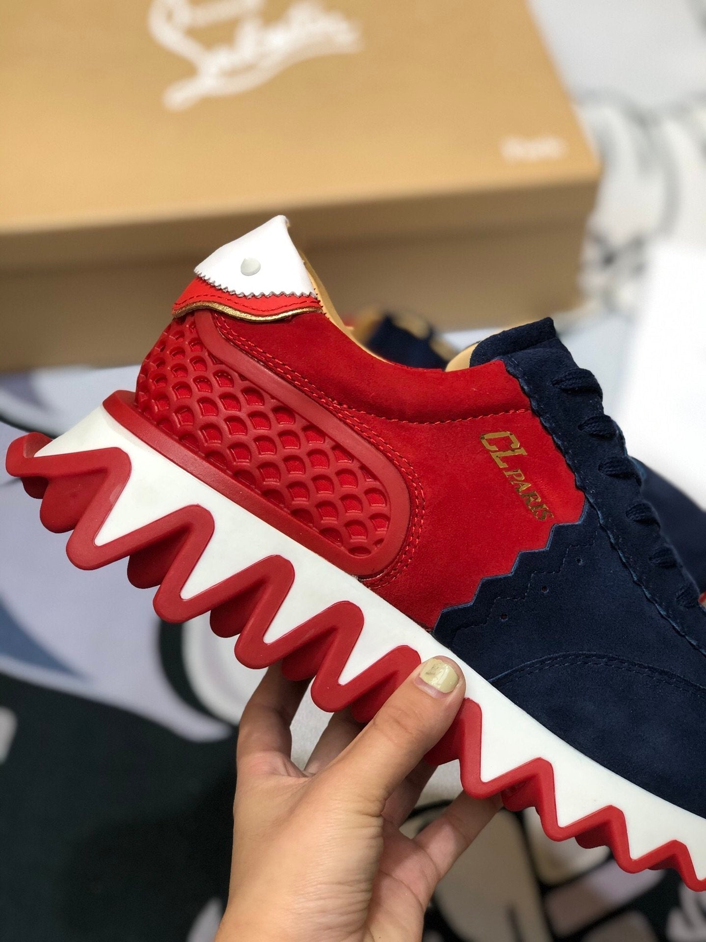 Labutin Sneakers Shark