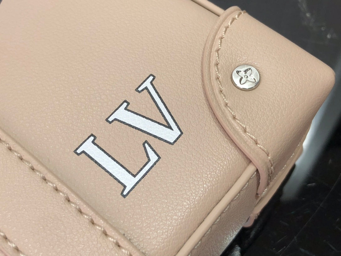LU Bag  messenger  22 cm
