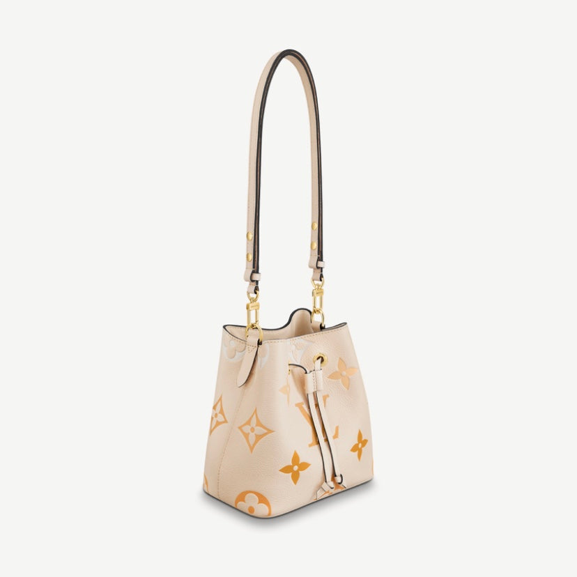 LU Bag Neonoe 20 cm