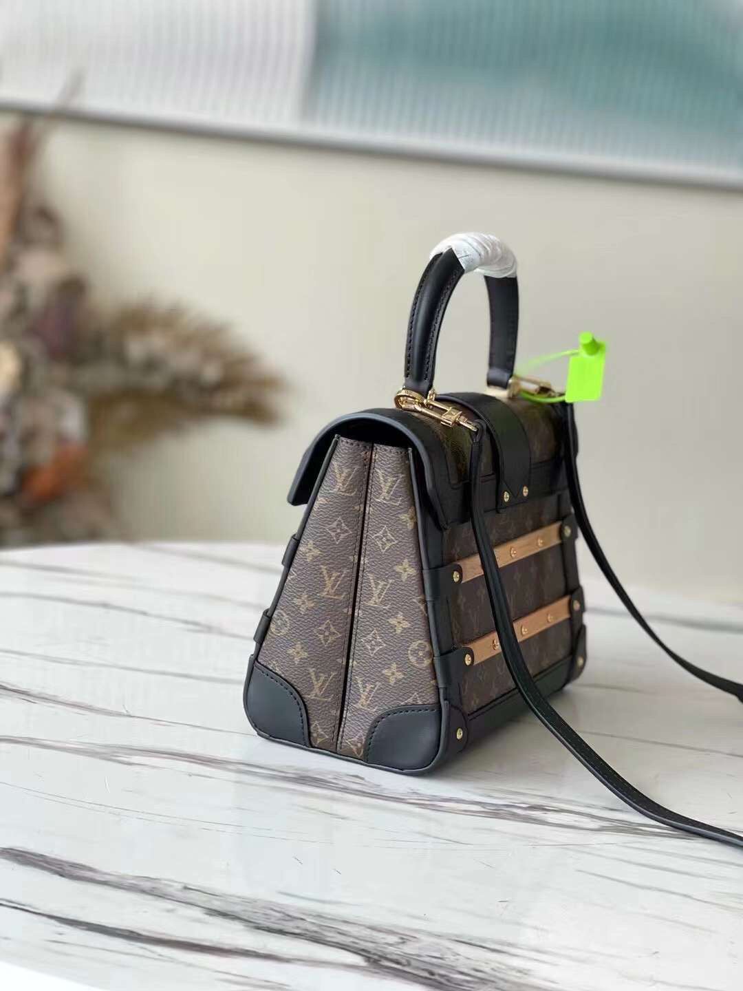 LU Bag Trunk  22 cm