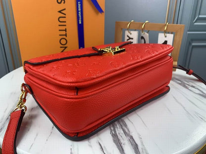 LU Bag Red
