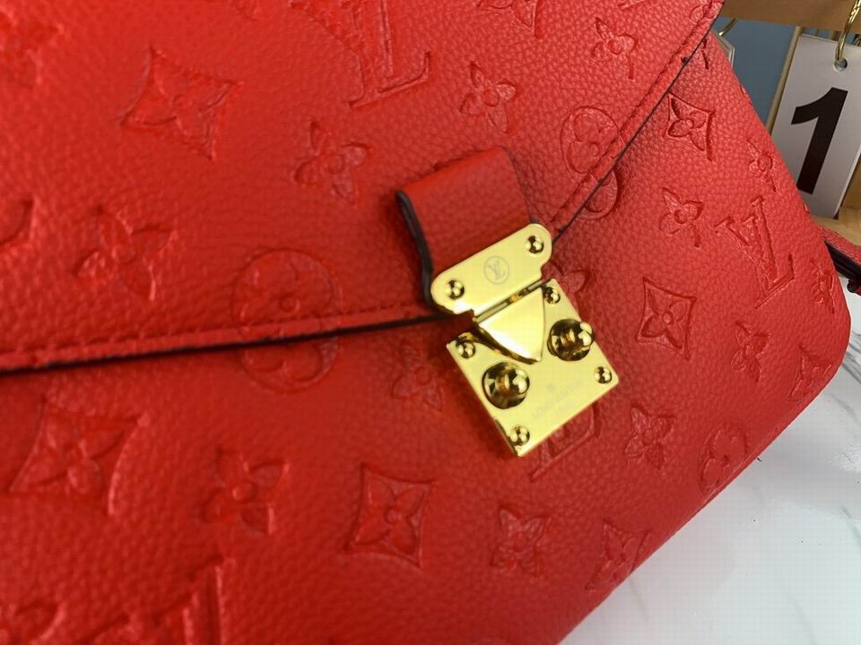 LU Bag Red