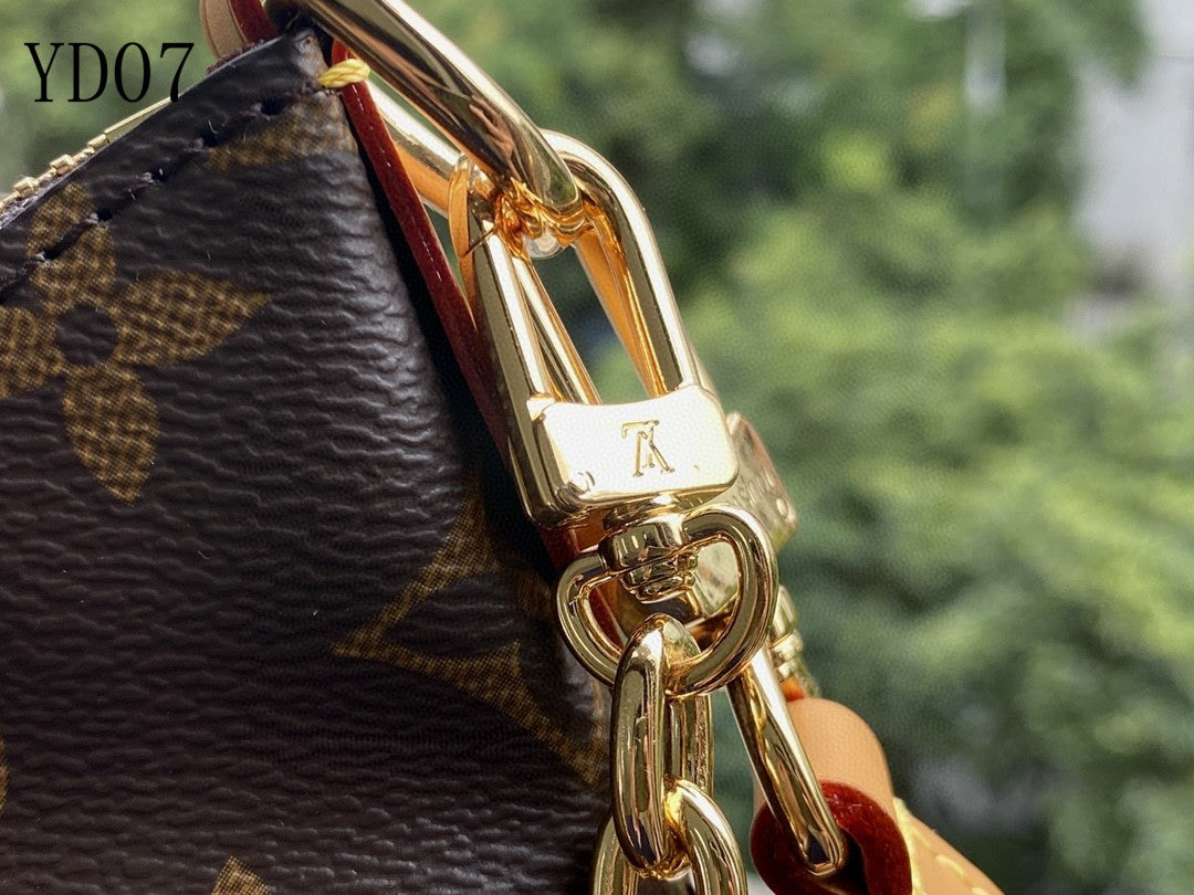 LU Bag  27 cm
