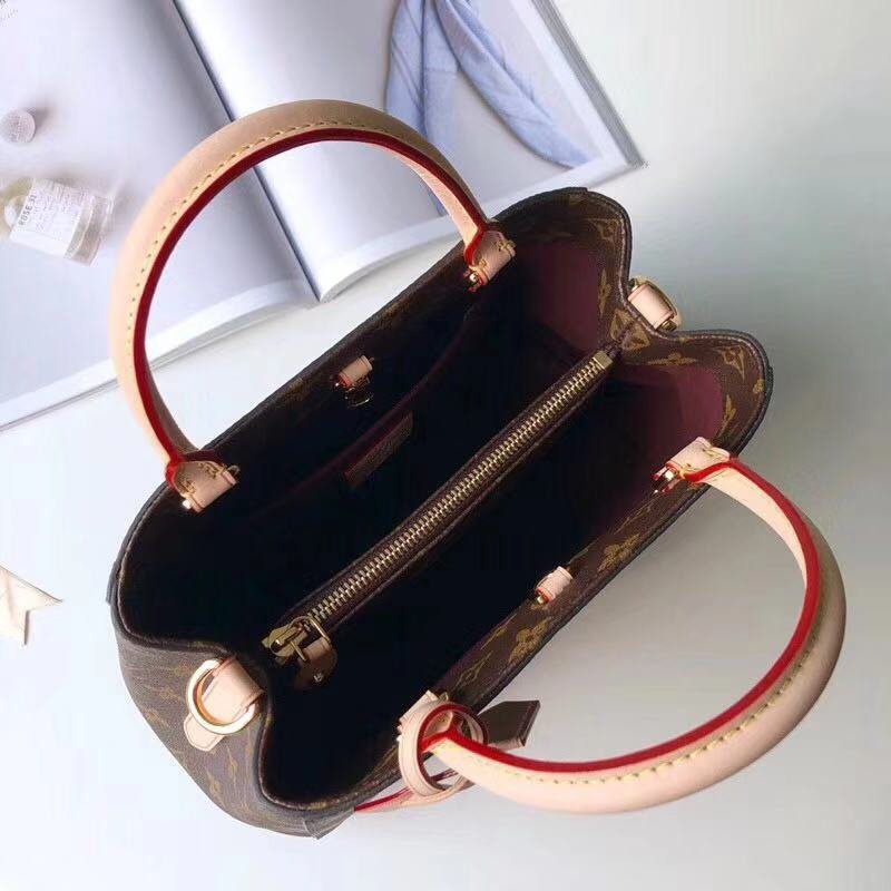 LU Bag Brown