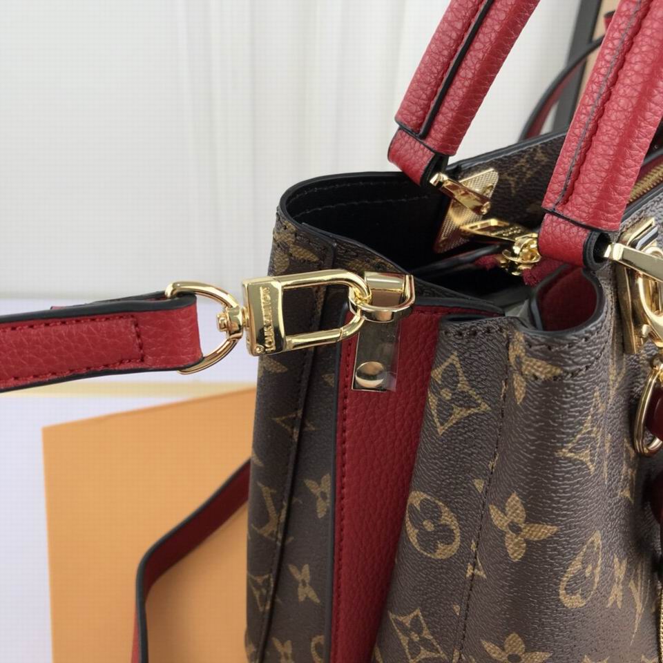 LU Bag Brown