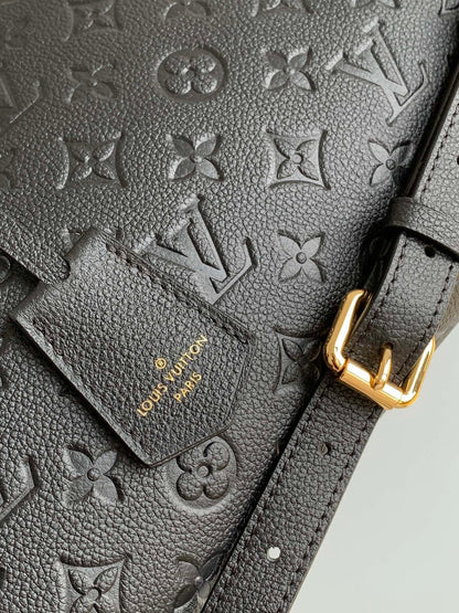 LU Bag Black 25 cm Speedy