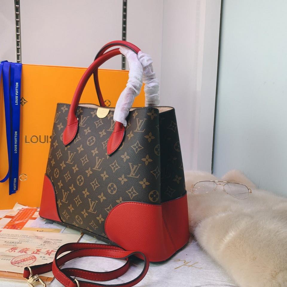 LU Bag Brown