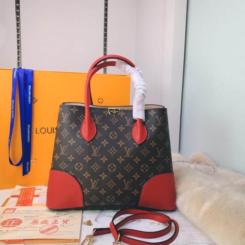 LU Bag Brown
