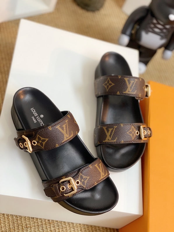 LU Slippers Toe Monogram  2 Color 's