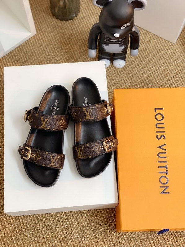 LU Slippers Toe Monogram  2 Color 's